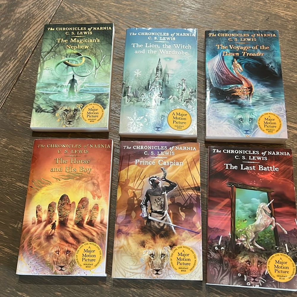 Lot of 6 Vintage Chronicles of Narnia Set